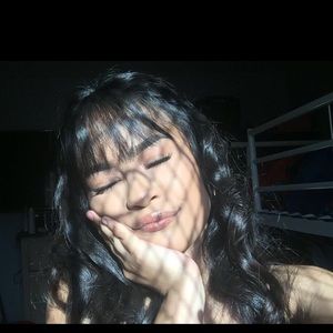 Meet your Posher, Whitney